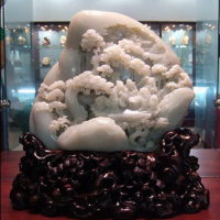 Янчжоу — центр удивительных скульптур и фигурок из нефрита