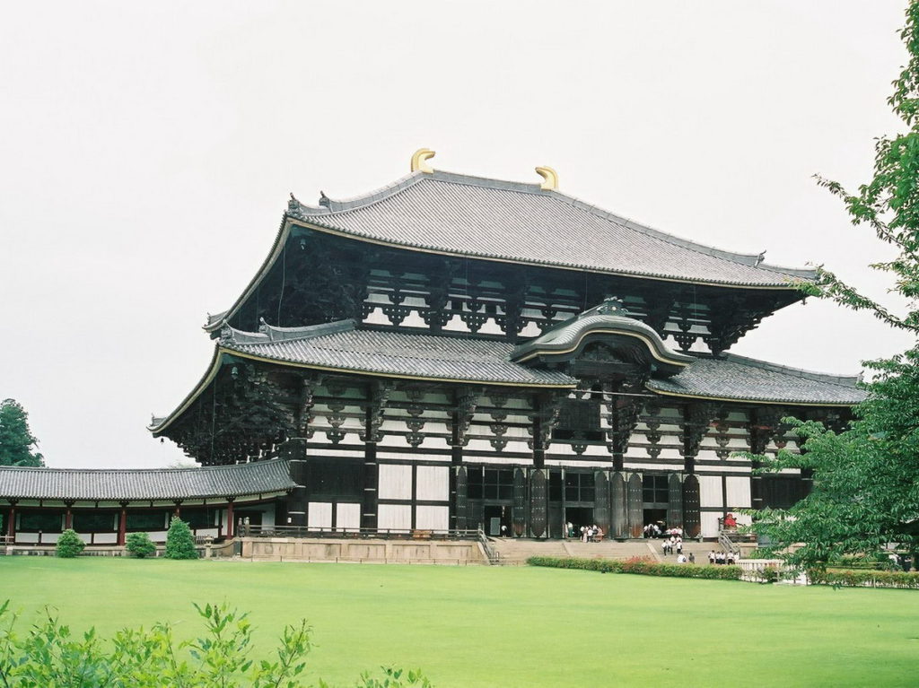 8. Древний храм Тодай-дзи (Tōdai-ji)