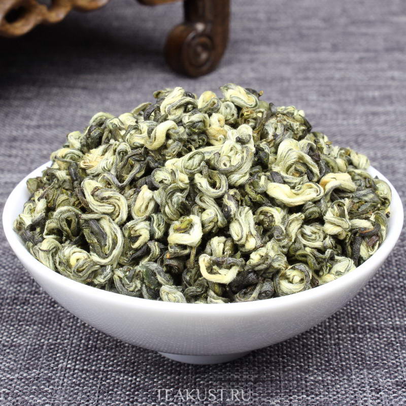 Зелёный чай Юньнань Билочунь